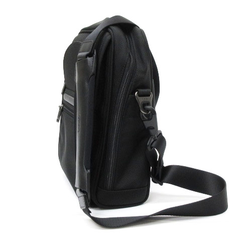 TUMI　トゥミ スモール トラベル トート 　ショルダーバッグ 美品 TUMI トゥミ アルファ スモール トラベルトート ショルダーバッグ