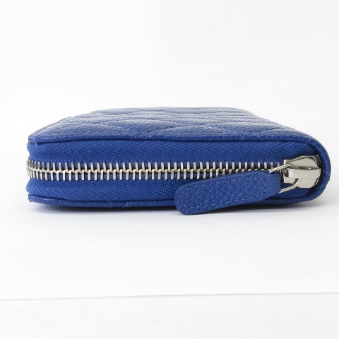 シャネル クラシックロングジップウォレット マトラッセ 長財布ブルー