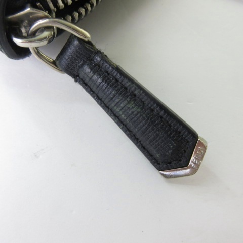 フェンディ FENDI 8M0299 カールラガーフェルド スタッズ 長財布  