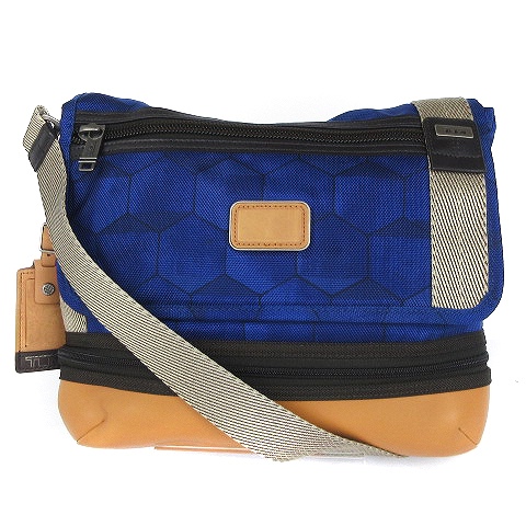 トゥミ TUMI BEALE CROSSBODY ビール クロスボディ ショルダー バッグ 