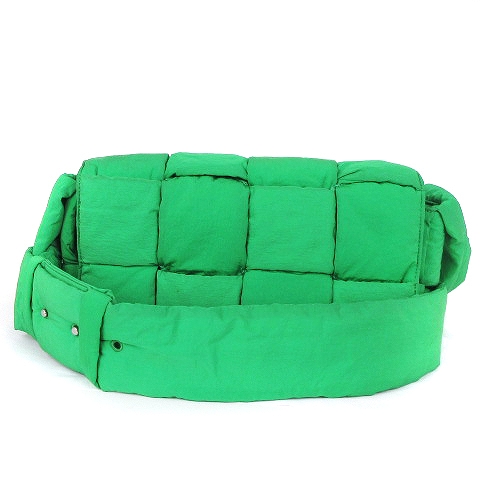 ボッテガヴェネタ BOTTEGA VENETA パデッド テック カセット 