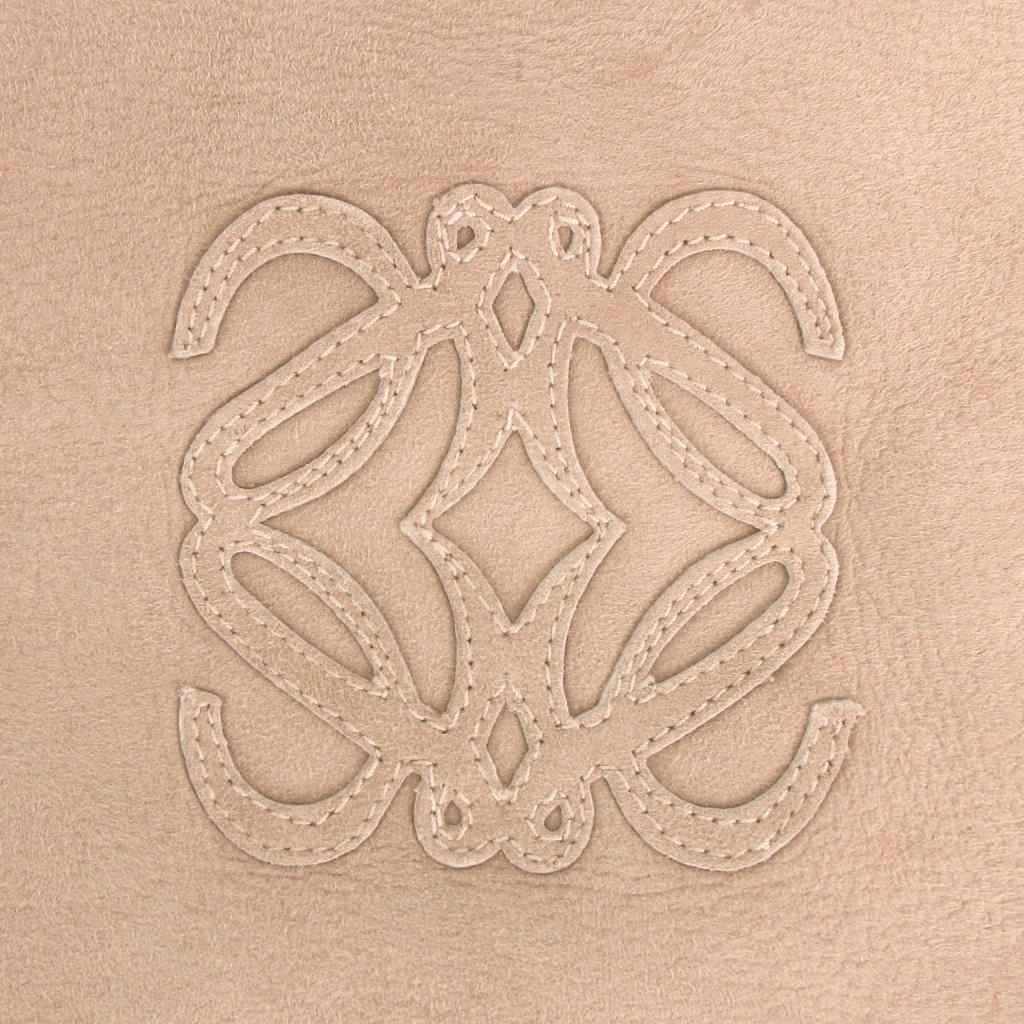 ロエベ LOEWE 美品 アナグラム マフラー ムートン ベージュ 小物 ☆AA  