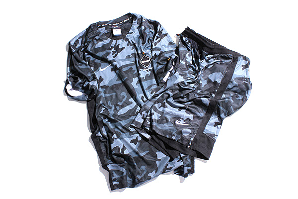 2016SS F.C.R.B. SOPHNET. NIKE FCRB DF SS TOP AND SHORTS SET ゲーム 