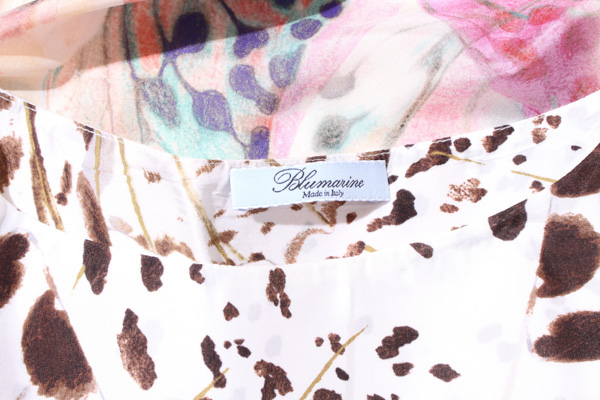 Blumarine ブルマリン 袖リボン バタフライプリントシルクトップス 