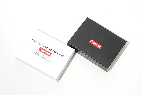 未使用品 2017AW Supreme シュプリーム mophie encore plus 10k mobile  