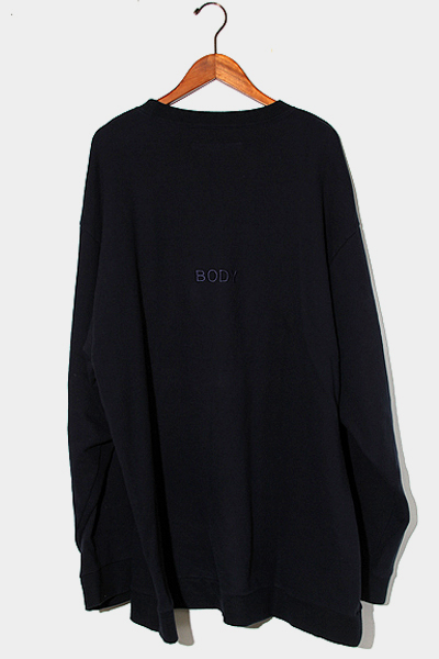 DRESSEDUNDRESSED ドレスドアンドレスド BODY EMBROIDERY XXL CREW  