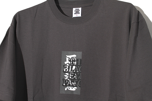 THE BLACK EYE PATCH XL 取扱注意チャコール Tシャツ新品