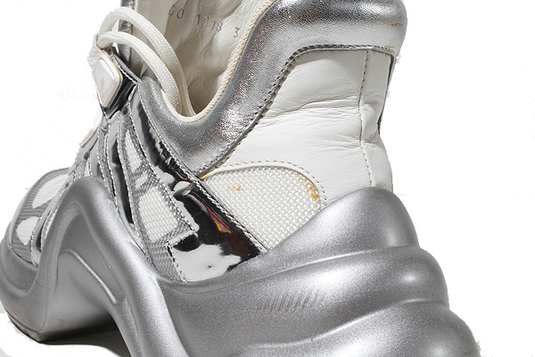 専用louis vuitton ヴィトン アークライト シルバー スニーカー ルイヴィトン LOUIS VUITTON LOUIS VUITTON ルイヴィトン アーク