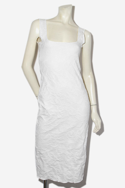 【ZARA】スクエアネックストレッチワンピース 5584/195/251 ZARA】スクエアネックストレッチワンピース 5584/195/251 (ZARA