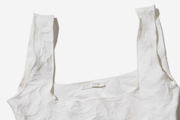 【ZARA】スクエアネックストレッチワンピース 5584/195/251 ZARA】スクエアネックストレッチワンピース 5584/195/251 (ZARA