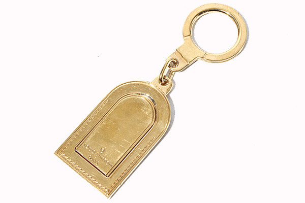 LOUIS VUITTON ゴールド キーホルダー LOUIS VUITTON キーホルダー