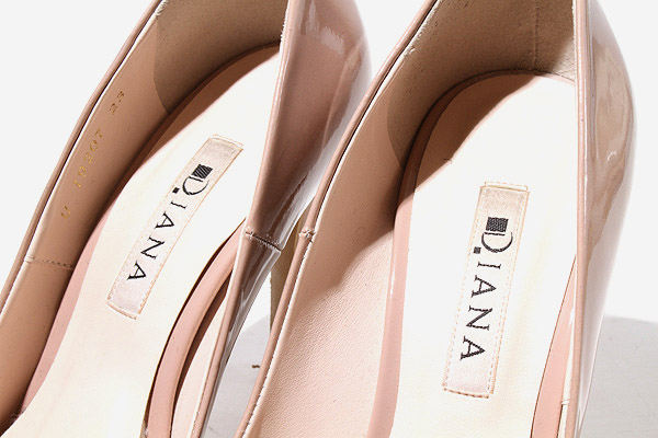 23cm DIANA ダイアナ シンプル ポインテッドトゥ エナメル パンプス