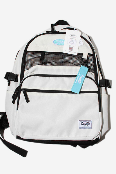 未使用品 DAYLIFE デイライフ ACTIVE DAY BACKPACK バックパック 