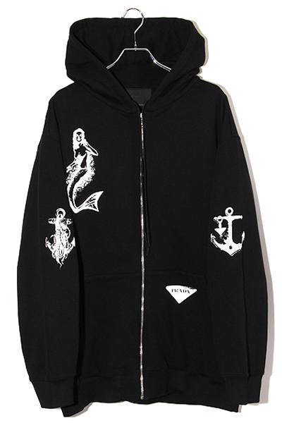 22SS PRADA プラダ トライアングルプレート グラフィック プリント