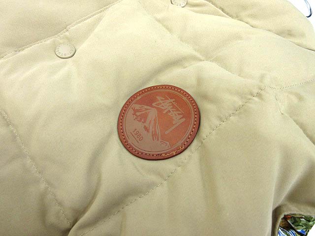 stussy ベージュ　リバーシブルダウンベスト ステューシー STUSSY ダウンベスト リバーシブル ロゴ 総柄