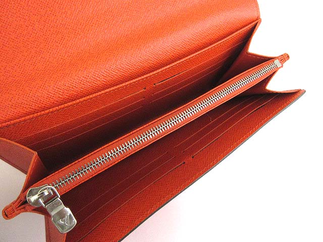 ルイヴィトン LOUIS VUITTON エピ ポルトフォイユ・サラ 長財布 二