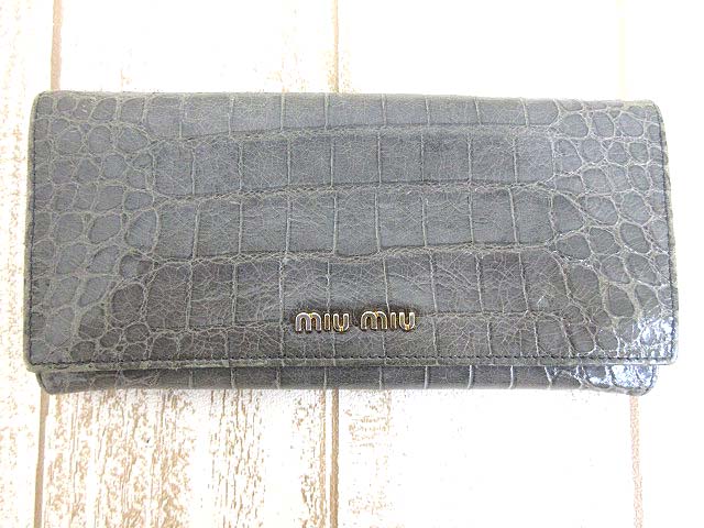 ミュウミュウ miumiu 長財布 二つ折り クロコ 型押し グレー 006 