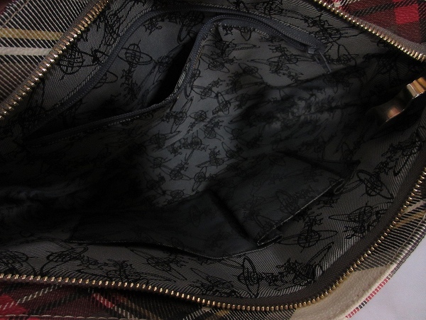 Vivienne Westwood 赤と黒のチェック柄ショルダーバッグ Vivienne