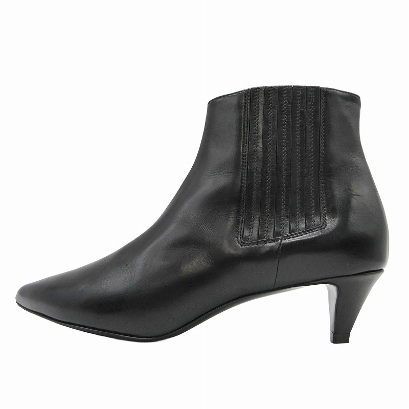 CELINE ブラック ブーティ LES BOTTES CELINE TRIOMPHE ZIPPED BOOT in PATENT CALFSKIN