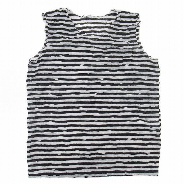 me ISSEY MIYAKE ノースリーブカットソー　MADEINJAPAN ISSEY MIYAKE（ノースリーブ ・ カットソー(半袖/袖なし)）の