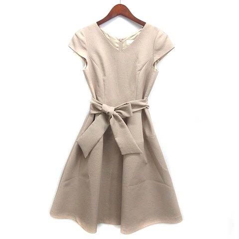 ストロベリーフィールズ　2024パイピングワンピース 美人百科掲載 ストロベリーフィールズ 2024パイピングワンピース 美人百科掲載