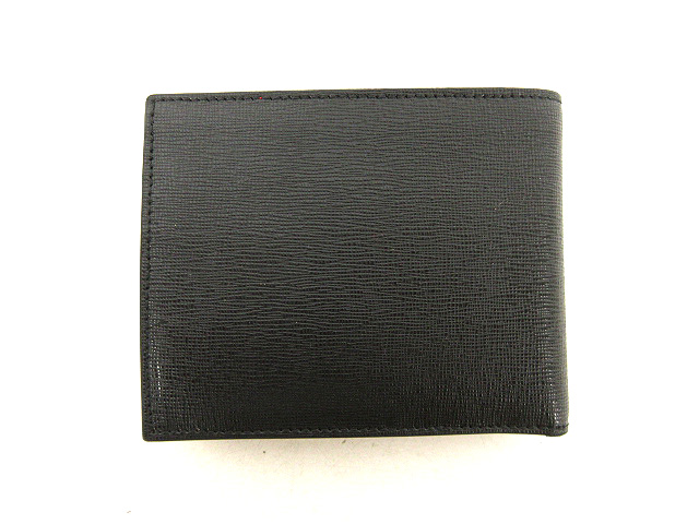 ほぼ新品】フェンディ 二つ折り財布 箱付き （美品】フェンディ FENDI  