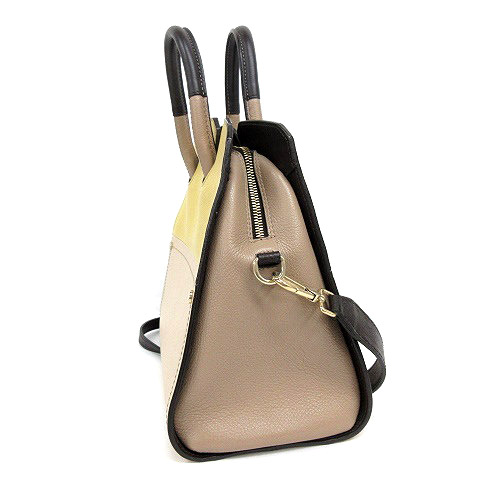 FURLA レザーショルダーバッグ ベージュ/カーキバイカラー2way FURLA レザーショルダーバッグ ベージュ/カーキバイカラー2way