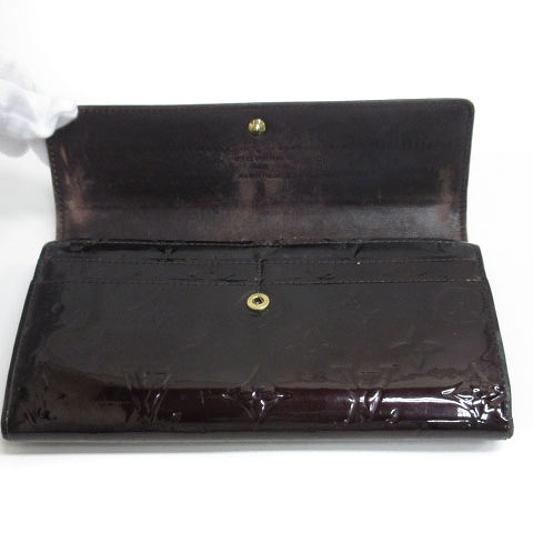 ルイヴィトン LOUIS VUITTON モノグラム ヴェルニ ポルトフォイユ サラ  