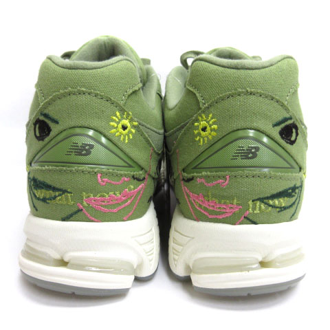 未使用品 ニューバランス NEW BALANCE M2002RAG ブライアント