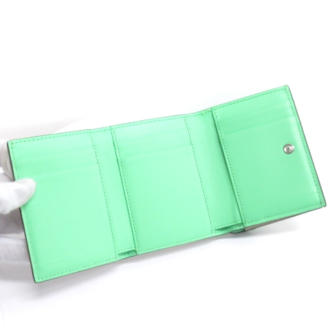 フェンディ FENDI FF DIAMOND 三つ折り 財布 コンパクトウォレット