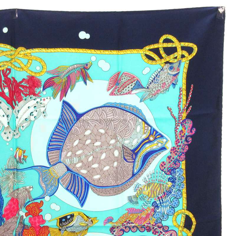 エルメス HERMES カレ90 深海魚 Grands Fonds スカーフ HERMES エルメス カレ90 GRANDS FONDS 深海 魚 スカーフ - メルカリ