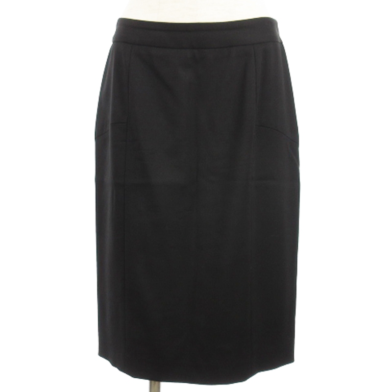イタリア製】Salvatore Ferragamo、タイトスカート、サイズ48