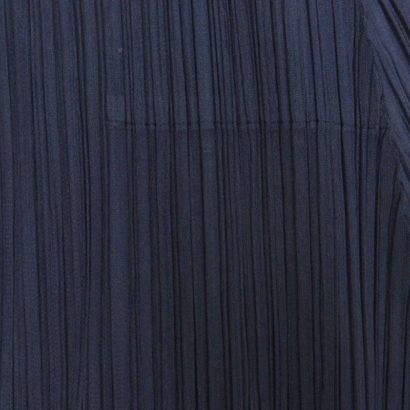 イッセイミヤケ　プリーツスカート　ネイビー　紺　Mサイズ　ウエストゴム ISSEY MIYAKE ネイビー スカート ISSEY MIYAKE (イッセイミヤケ