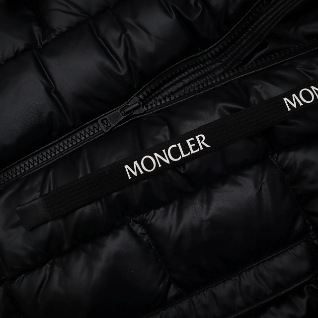 モンクレール DOUGNAC GIUBBOTTO ナイロン ダウンジャケット 1 モンクレール MONCLER DOUGNAC GIUBBOTTO ナイロン ジップ