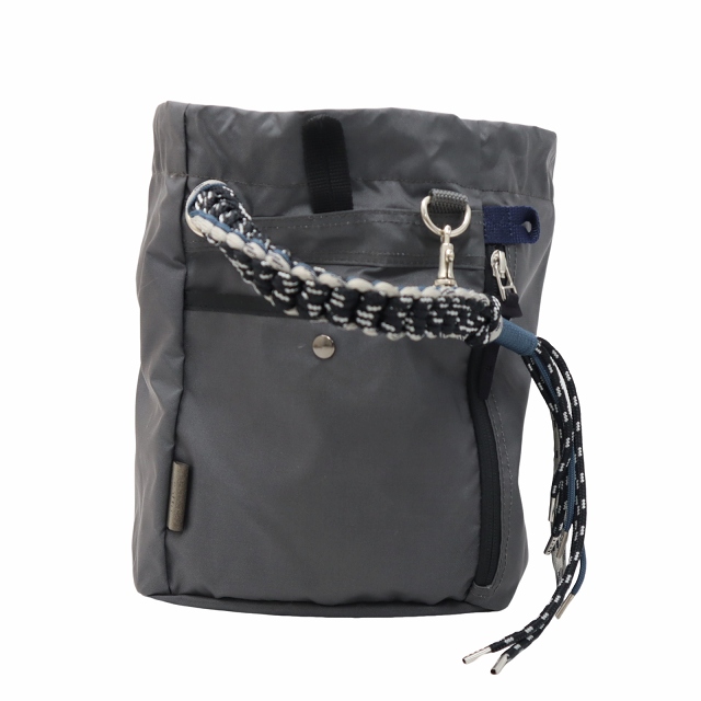 Zattu ザッツ LUGUN ナイロン ポーチ ショルダーバッグ CHARCOAL 