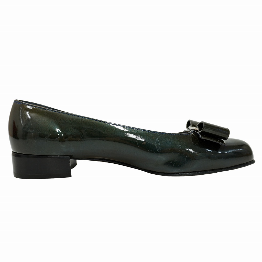 Salvatore Ferragamo カーフパンプス 黒 6㎝ヒール 6D