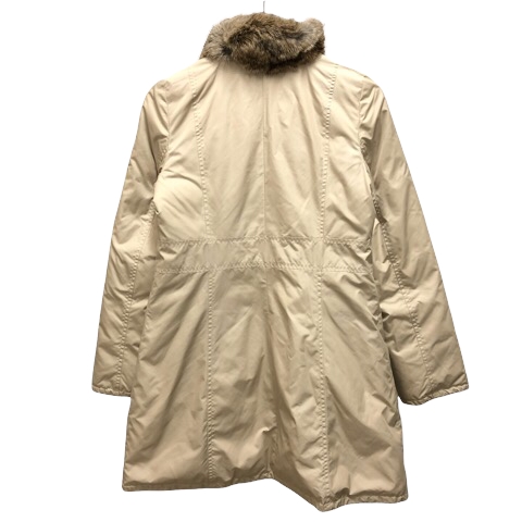 バーバリーブルーレーベルレディース ダウンジャケットベージュ刺繍ロゴ