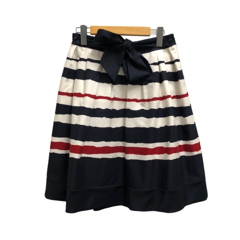 未使用品 トゥービーシック TO BE CHIC フレアスカート ひざ丈 