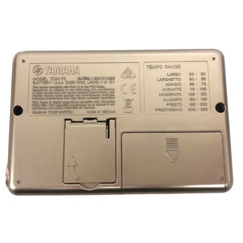 ヤマハ YAMAHA TDM-75 チューナー メトロノーム 乾電池 シルバー