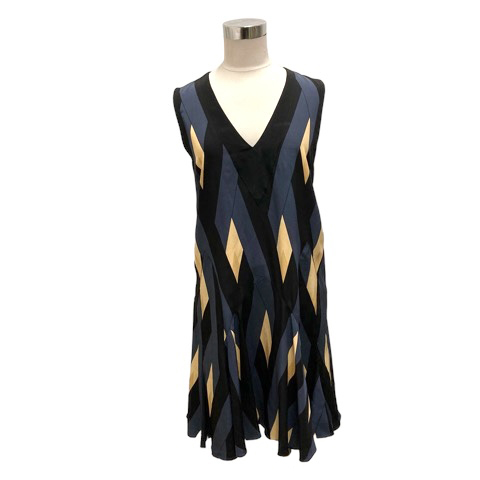 マークバイマークジェイコブス MARC by MARC JACOBS ワンピース シルク  