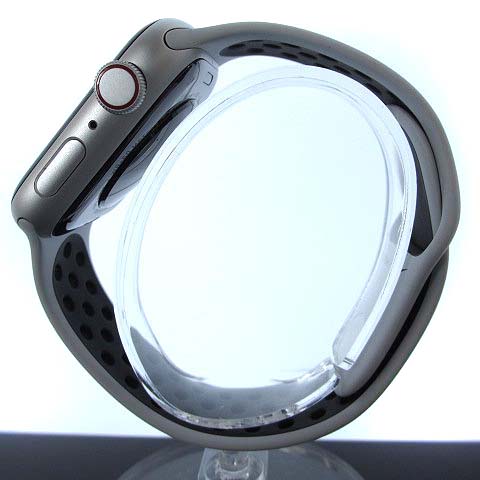 Apple Watch ナイキ series4 黒 アップルウォッチ 44mm（Apple 猛々 