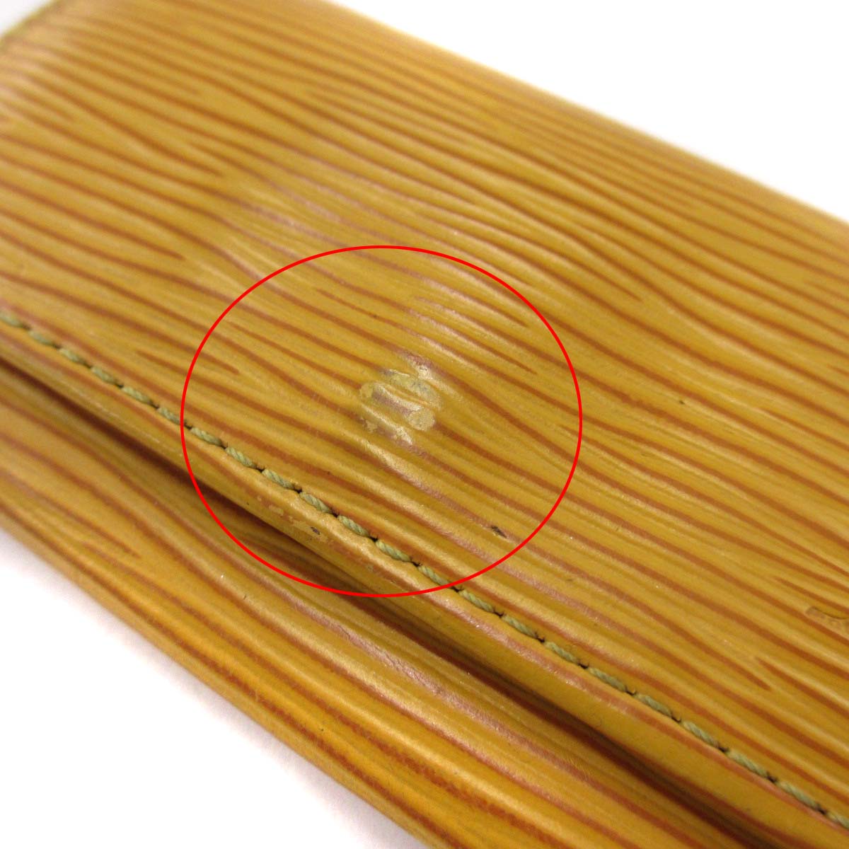 ルイヴィトン LOUIS VUITTON M63829 ミュルティクレ4 エピ タッシリ