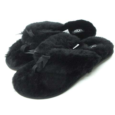 UGG フラッフ フリップ フロップ サンダル 8 UGG フラッフ フリップ フロップ サンダル 8