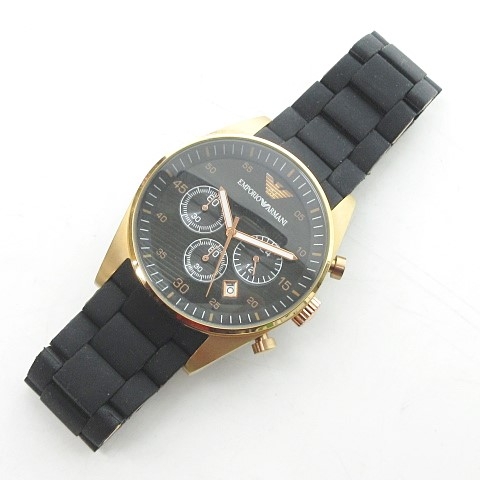 エンポリオアルマーニ EMPORIO ARMANI AR-5858 腕時計 クロノグラフ 