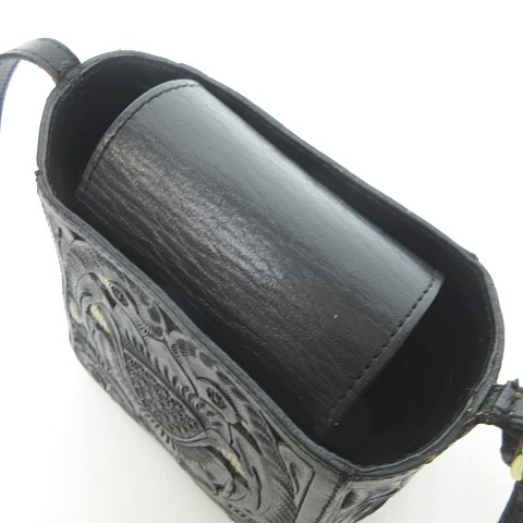 カービングトライブス Carving Tribes ショルダーバッグ レザー 