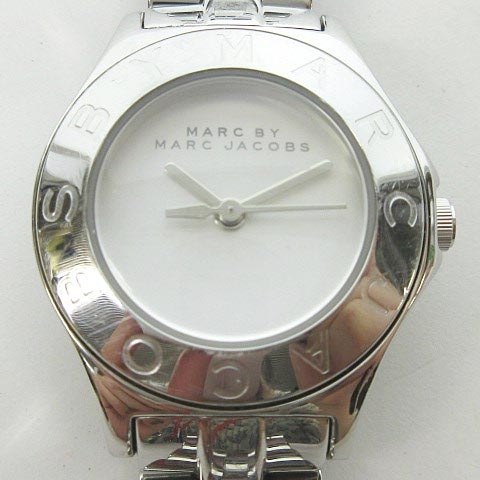 マークバイマークジェイコブス MARC by MARC JACOBS MBM3130 腕時計 白  