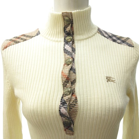 バーバリーブルーレーベル　リブニットハイネック　ノバチェックホースロゴ　ベージュ バーバリーブルーレーベル リブニットハイネック ノバチェック