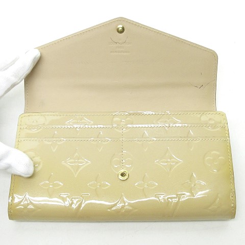 ルイヴィトン LOUIS VUITTON モノグラム・ヴェルニ ポルトフォイユ 