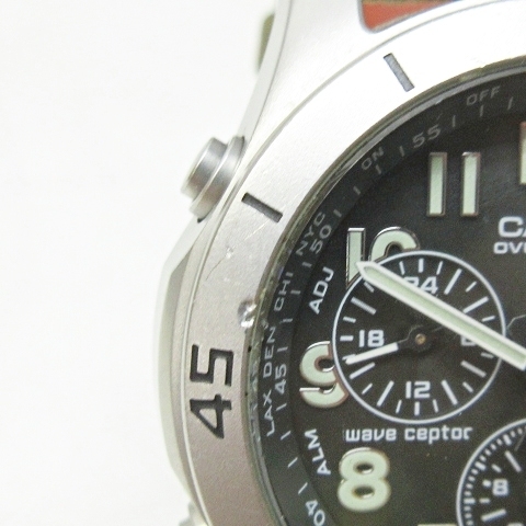 超美品コレクション品　廃盤モデル　電波ソーラー　カシオ　オーバーランド　カーキ カシオ CASIO オーバーランド OVERLAND OVW-600 腕時計 クロノグラフ