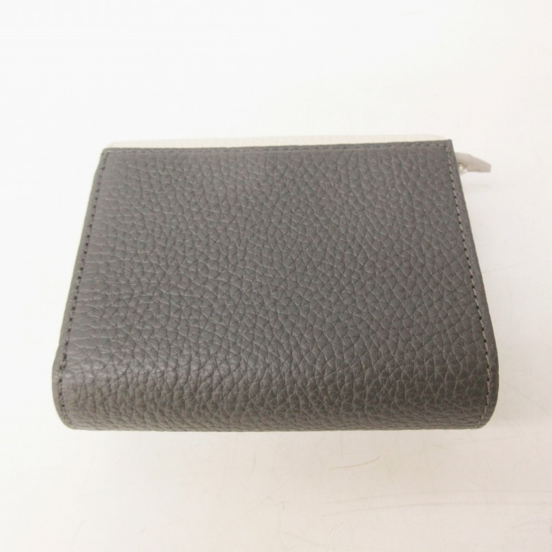 【ショッパー付☆新品】ヴィヴィアン・ウエストウッド 二つ折り財布 グレー 新品未使用】ヴィヴィアンウエストウッド 二つ折り財布 ギフト梱包